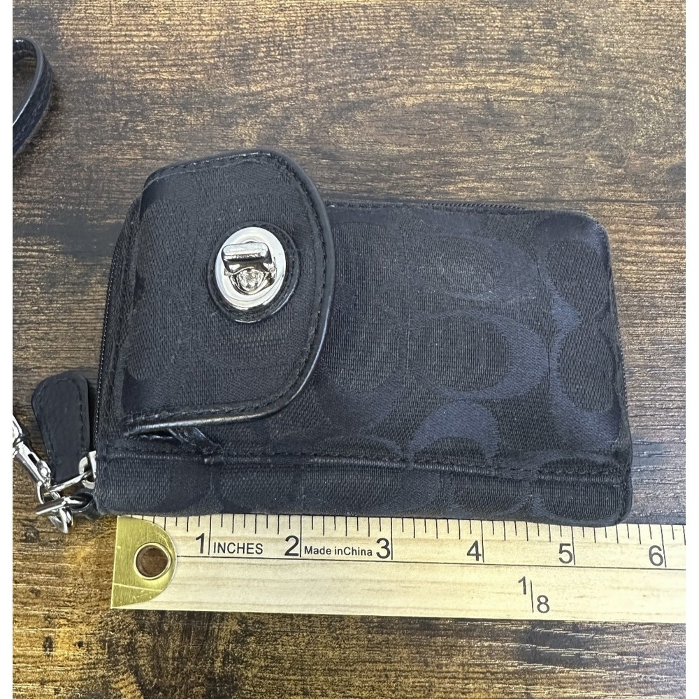 Coach Signature Logo Canvas Jacquard Wristlet Phone Wallet Turnlock Black Y2K - Picture 6 of 12